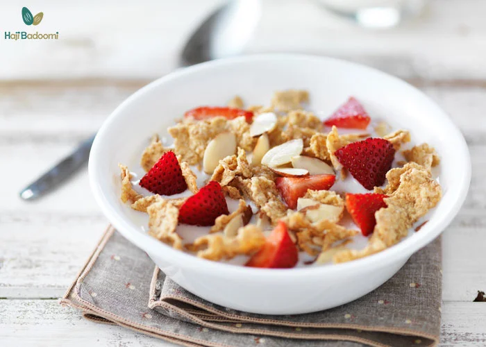 غلات صبحانه با شیر خشک