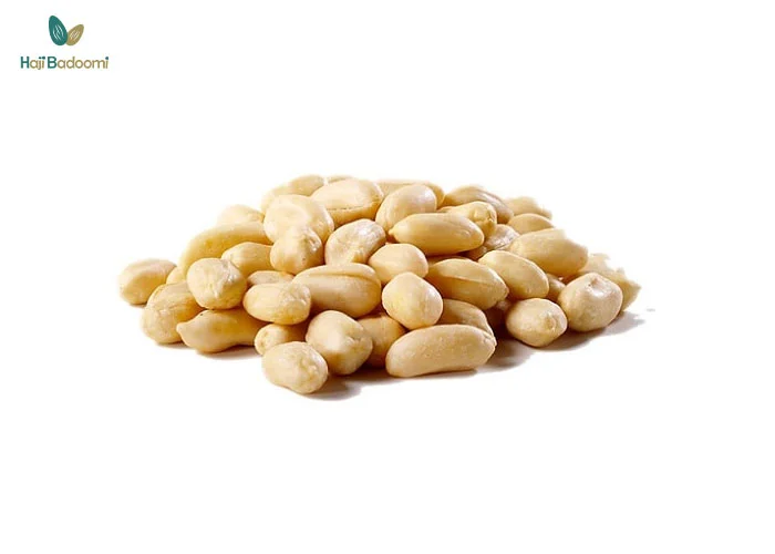 بادام زمینی پوست کنده خام