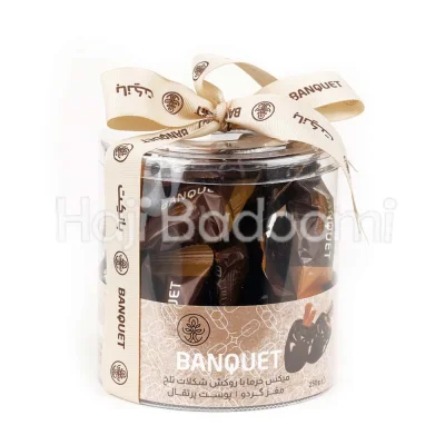 خرما مغزدار میکس پرتقالی گردو بانکت با روکش شکلات تلخ بسته طلقی 25۰ گرمی