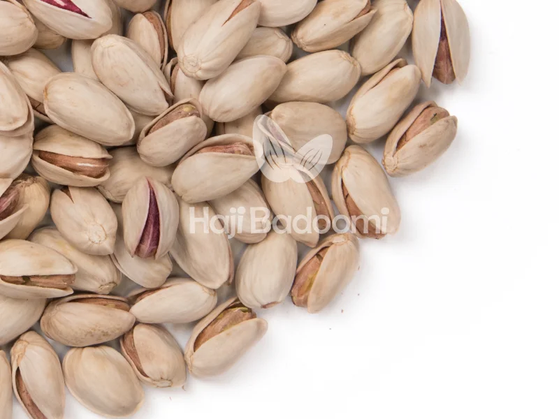 نمایی از پسته احمد آقایی درجه یک خام