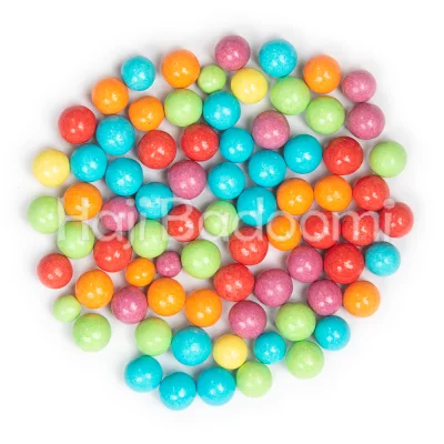 دراژه نخودچی رنگی با روکش شکلات سفید