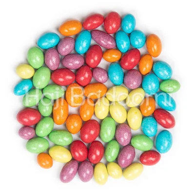 دراژه بادام زمینی با روکش شکلات شیری